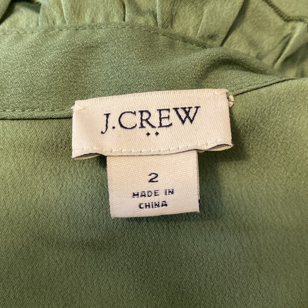 J. CREW Ruffle Button Blouse size 2 - Picture 3 of 7